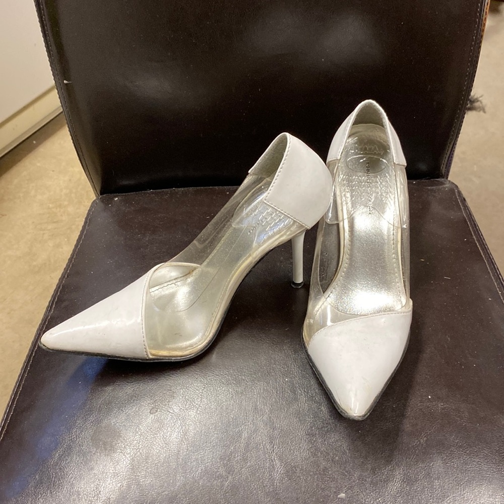 Beautiful white dress shoes
